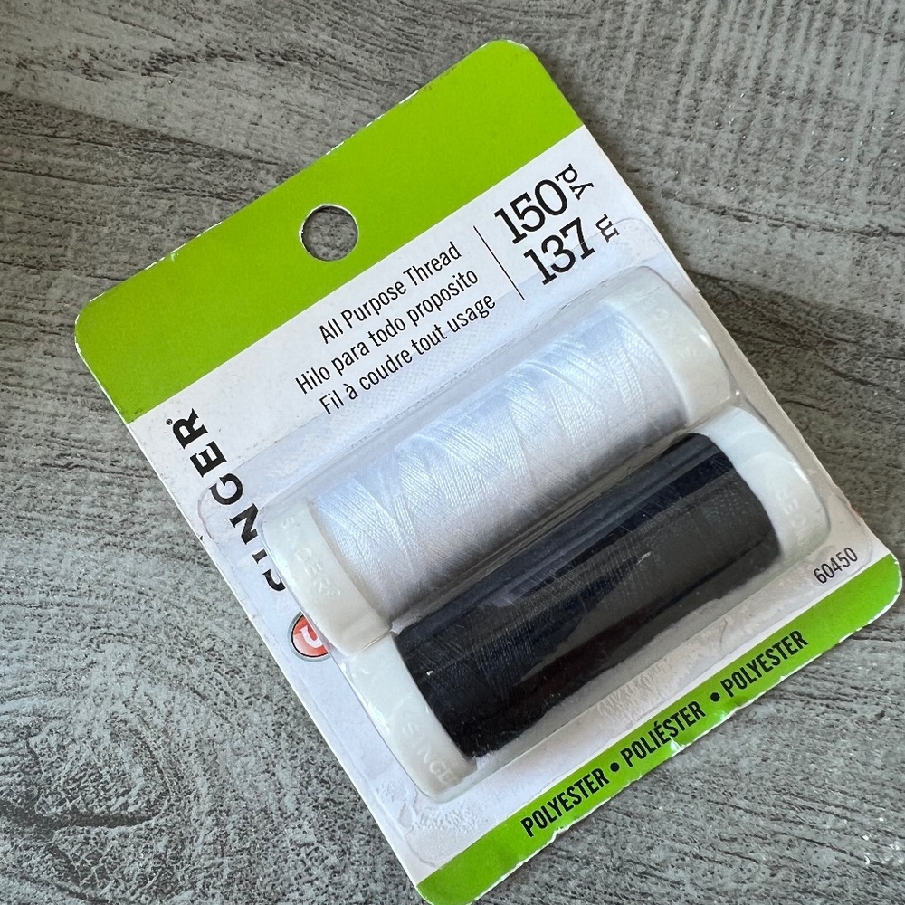 BRAND NEW Singer All-Purpose Polyester Thread 200yd 2/Pkg-Black & White